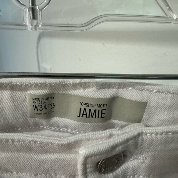 Topshop Jamie high rise skinny ankle grazer White Denim Jeans - Picture 3 of 6